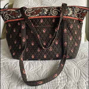 Vera Bradley medium weekend tote